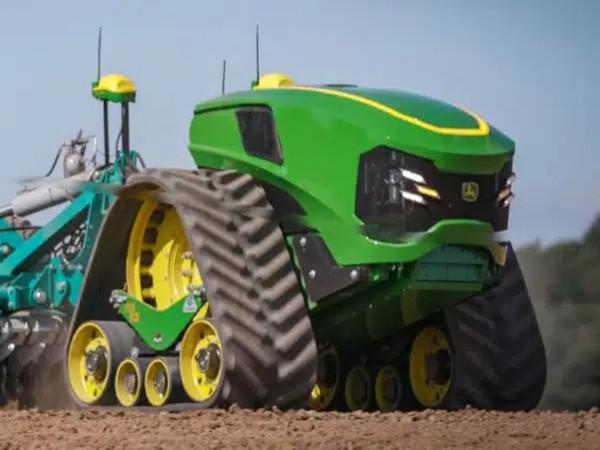 John Deere: Fully autonomous and electric tractor (75-100 HP) by 2026 – Future Farming